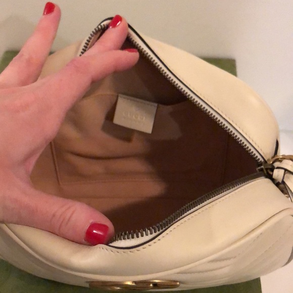 Gucci Bag - Picture 13 of 16